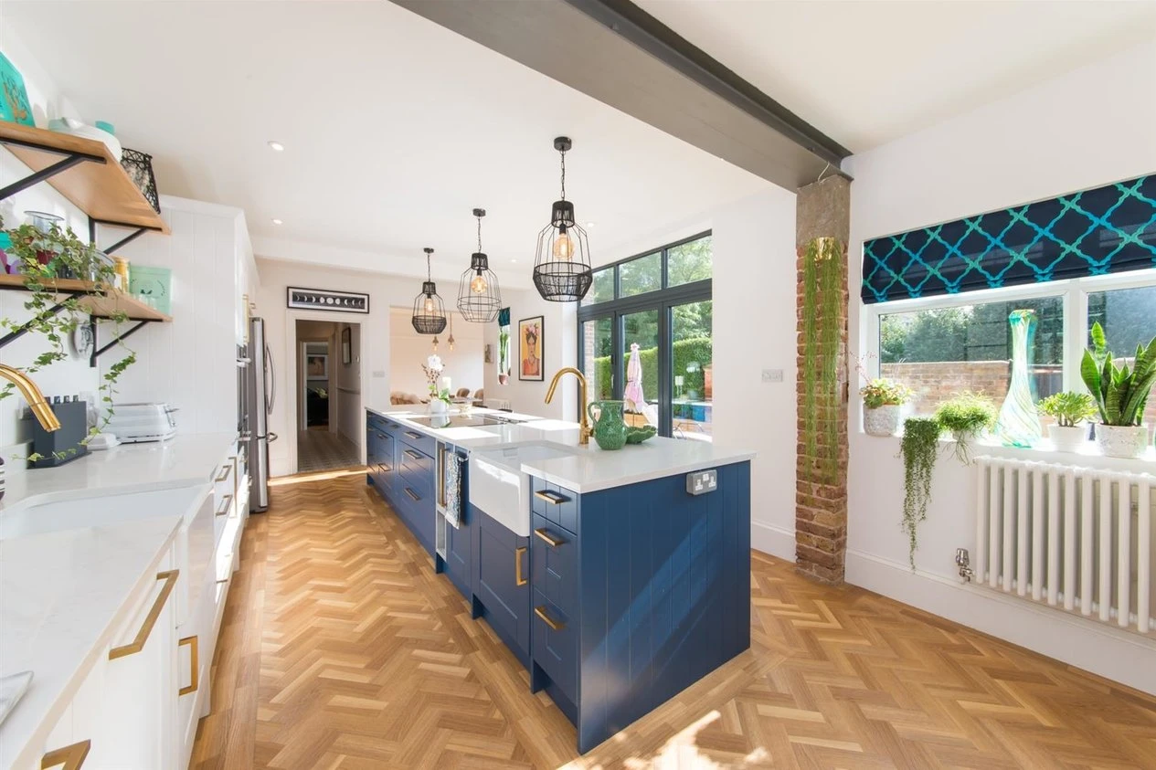 Step Inside: Pierremont Avenue, Broadstairs - Miles & Barr