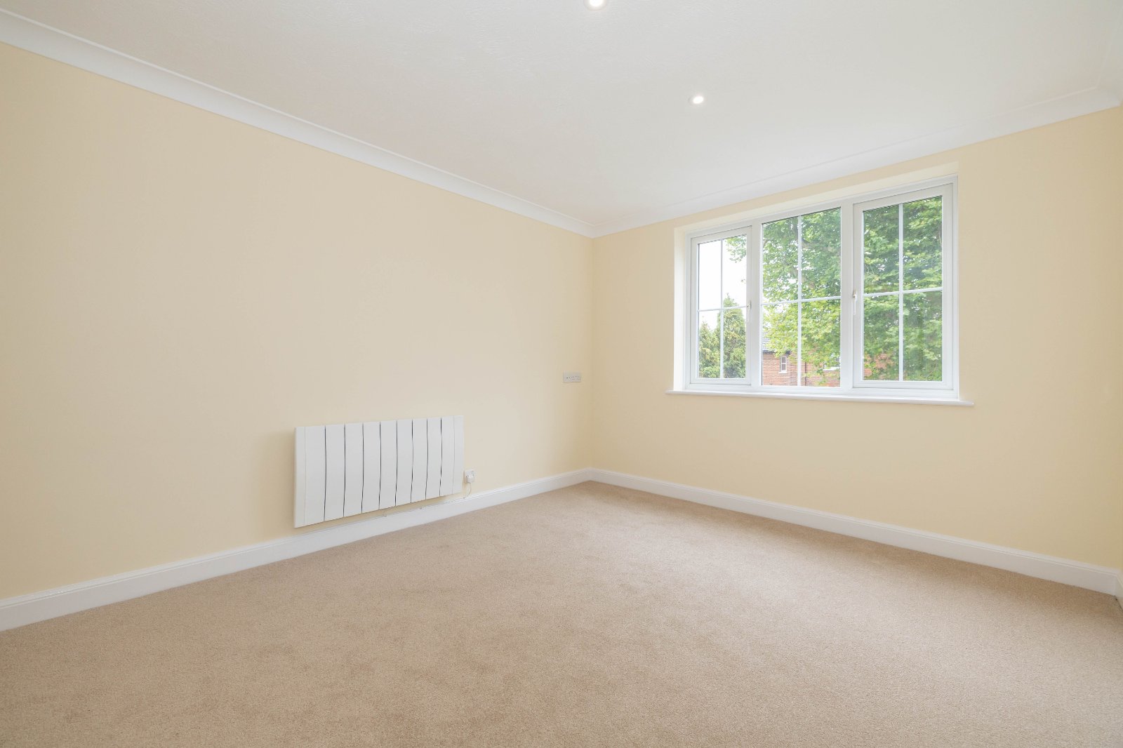 Chapel Road, Hothfield, Ashford, Kent, TN25