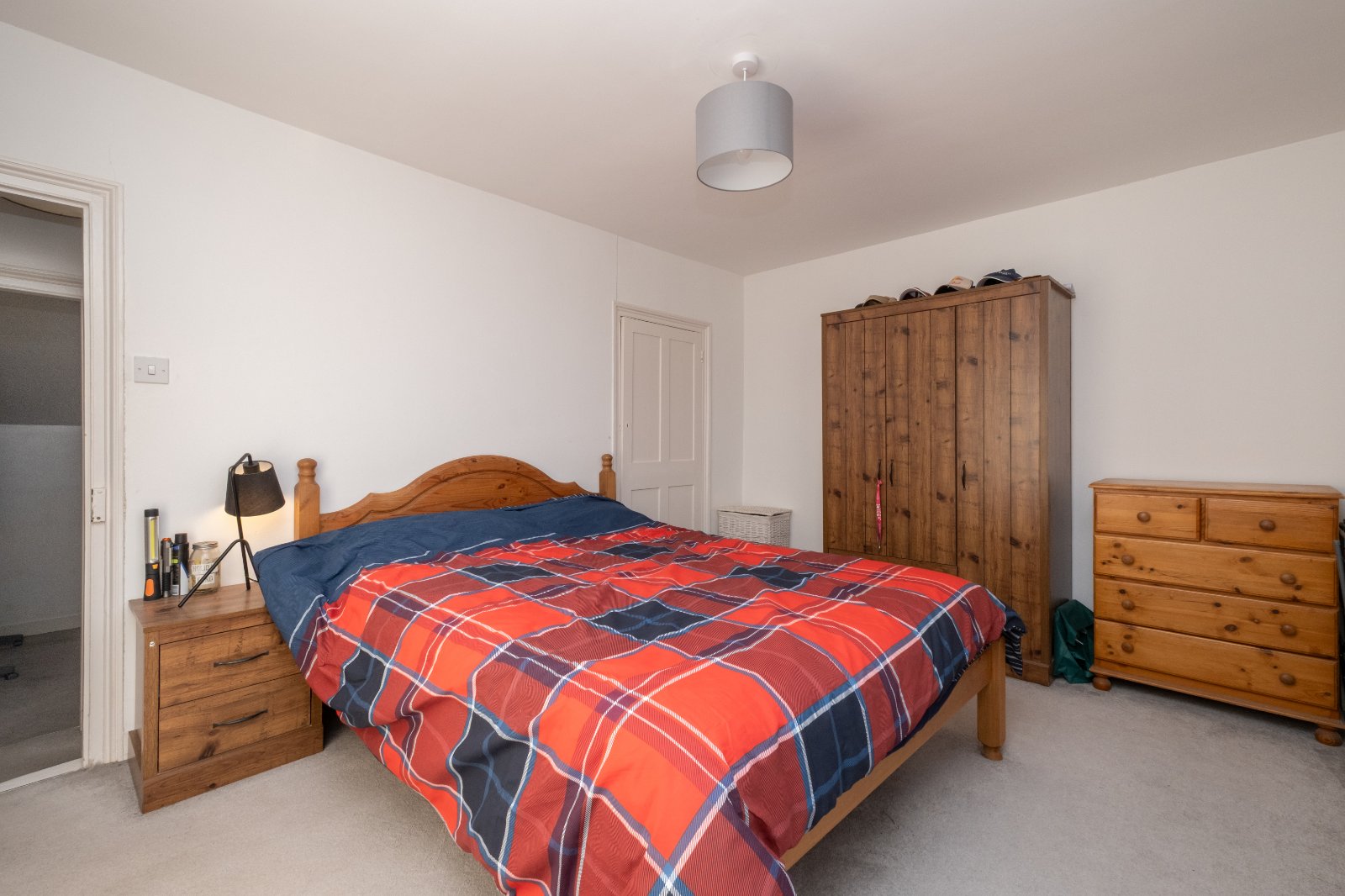 Main Road, Sellindge, Ashford, Kent, TN25