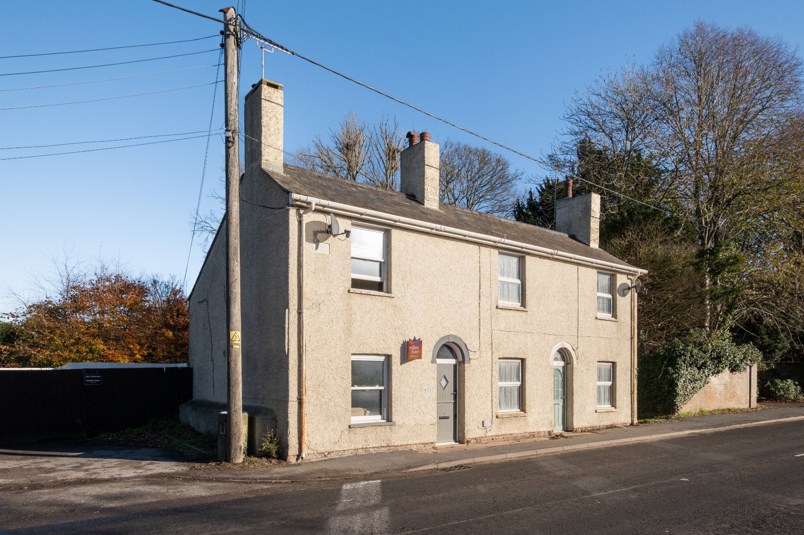 Main Road, Sellindge, Ashford, Kent, TN25 - Miles & Barr