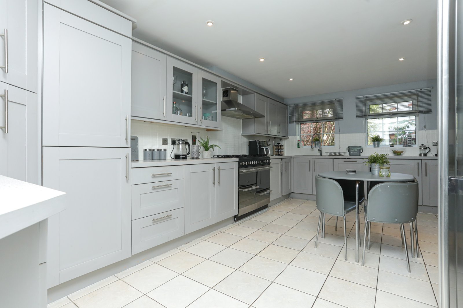 Sweet Bay Crescent, Ashford, Kent, TN23