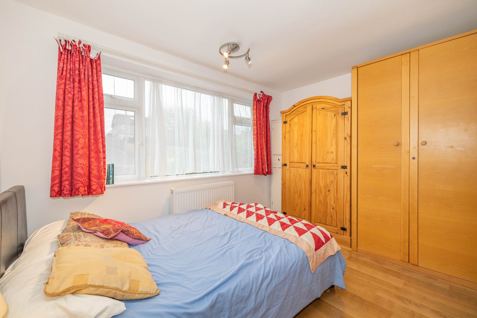 Glen Iris Close, Canterbury, Kent, CT2