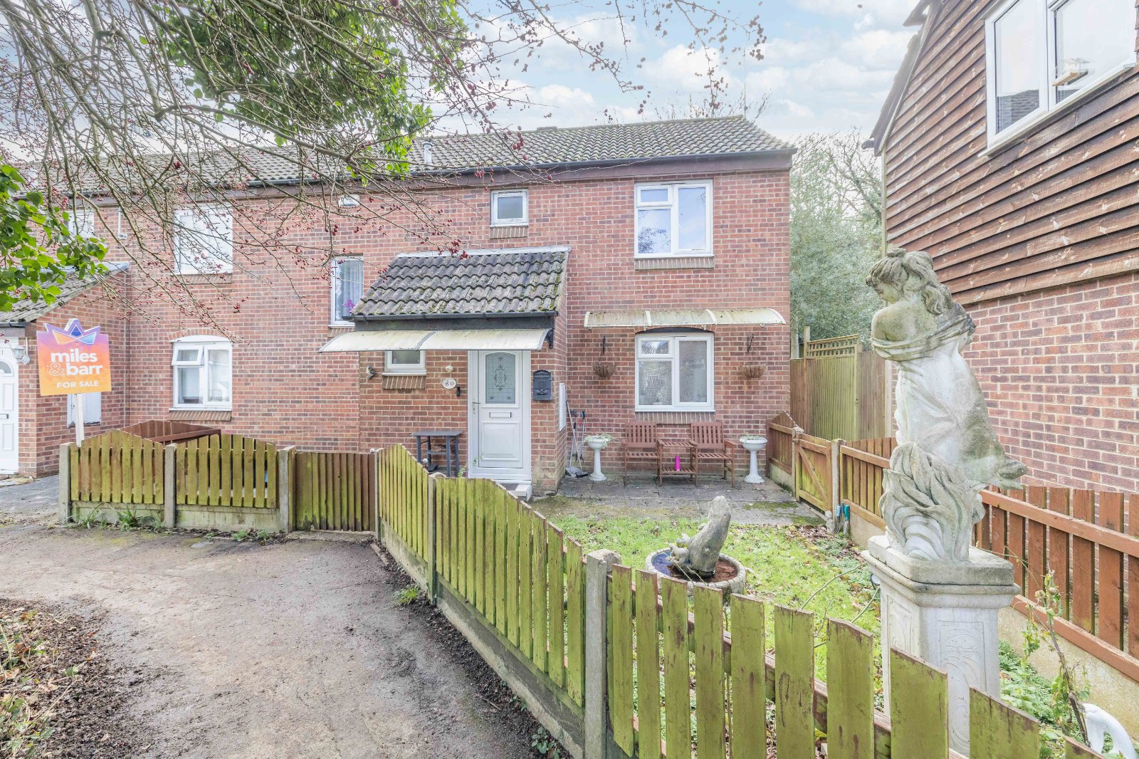 Forrester Close, Canterbury, Kent, CT1 - Miles & Barr