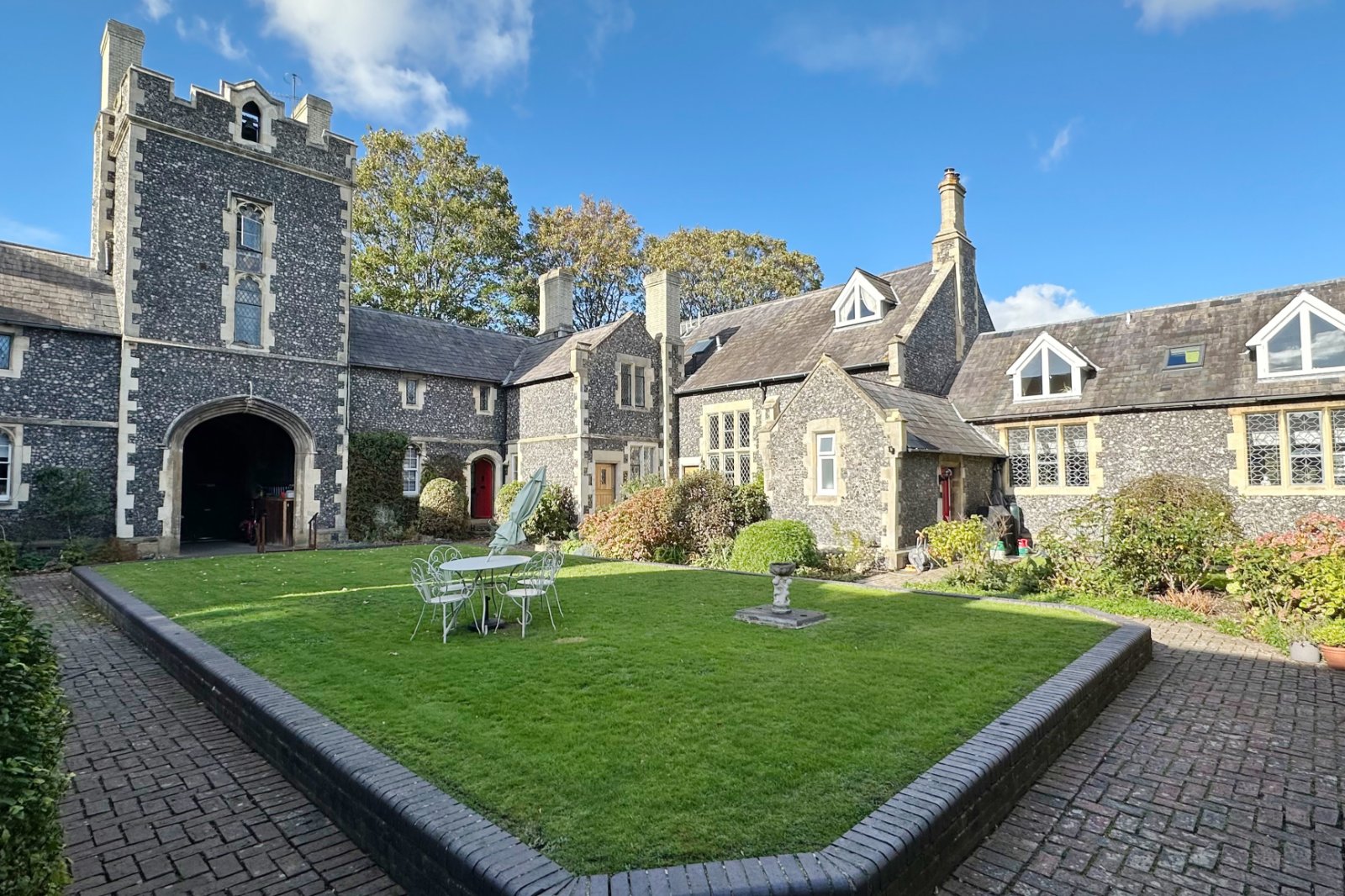 Church Road, Faversham, Kent, ME13 - Miles & Barr