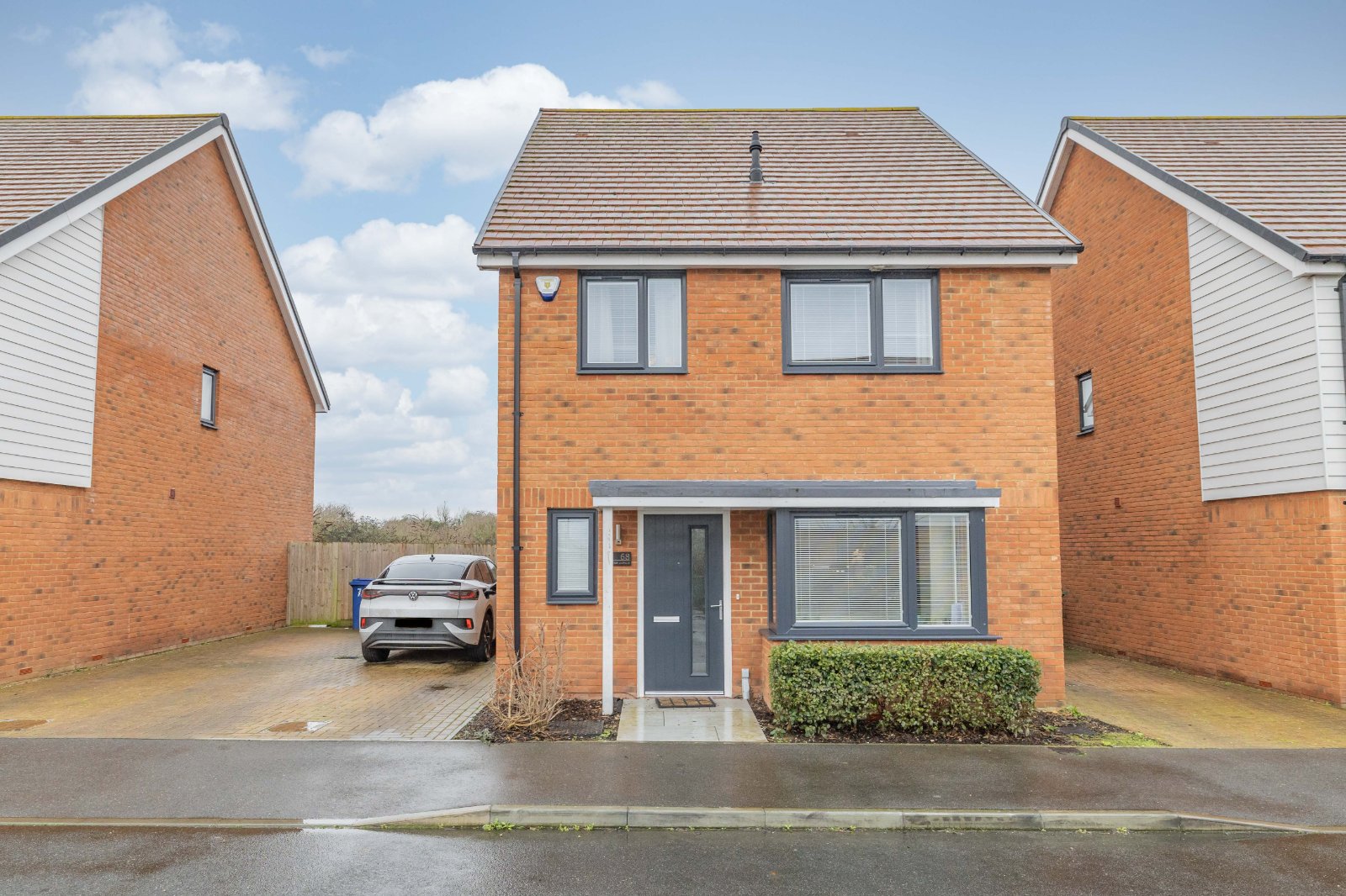 Nova Avenue, Faversham, Kent, ME13 - Miles & Barr