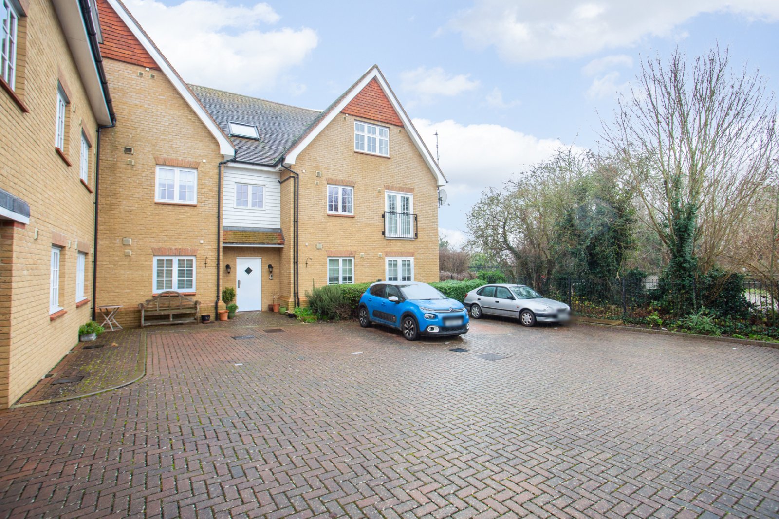 Lakeside Avenue, Faversham, Kent, ME13