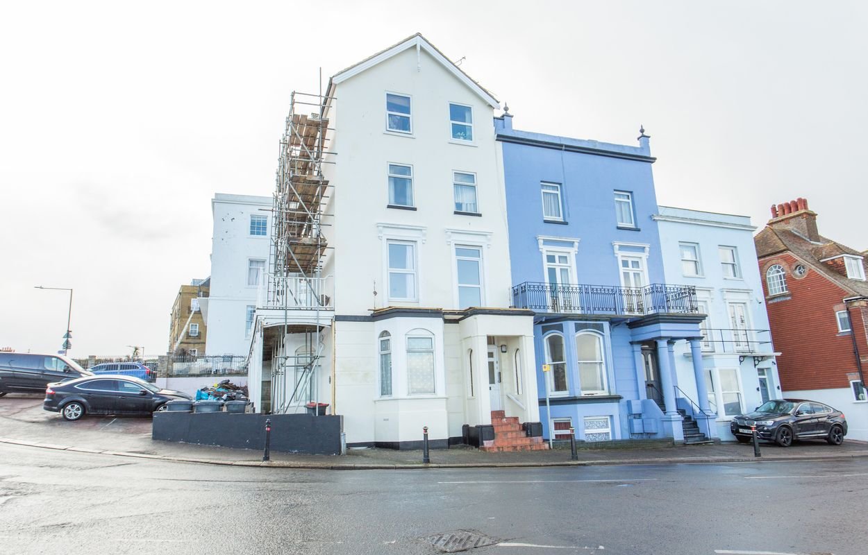 Sunnymead Court, 4 Central Parade, Herne Bay, Kent, CT6 - Miles & Barr