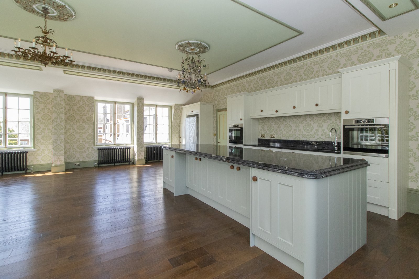 Canterbury Road, Westgate-on-Sea, Kent, CT8 - Miles & Barr