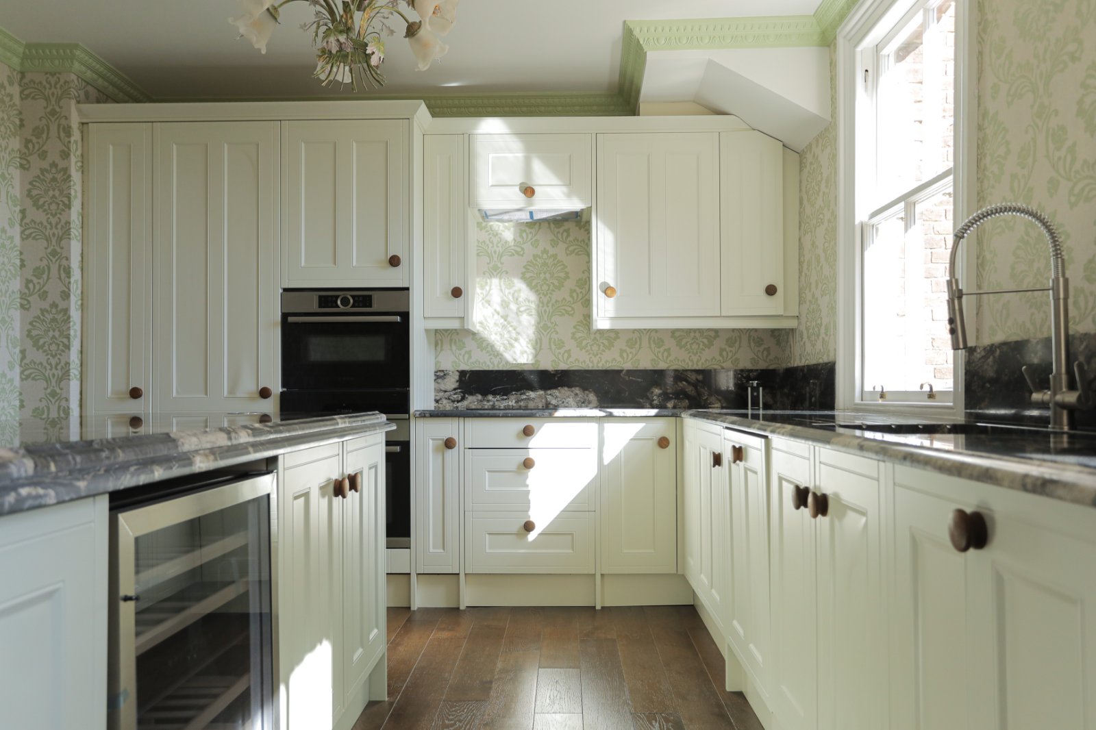 Canterbury Road, Westgate-on-Sea, Kent, CT8 - Miles & Barr