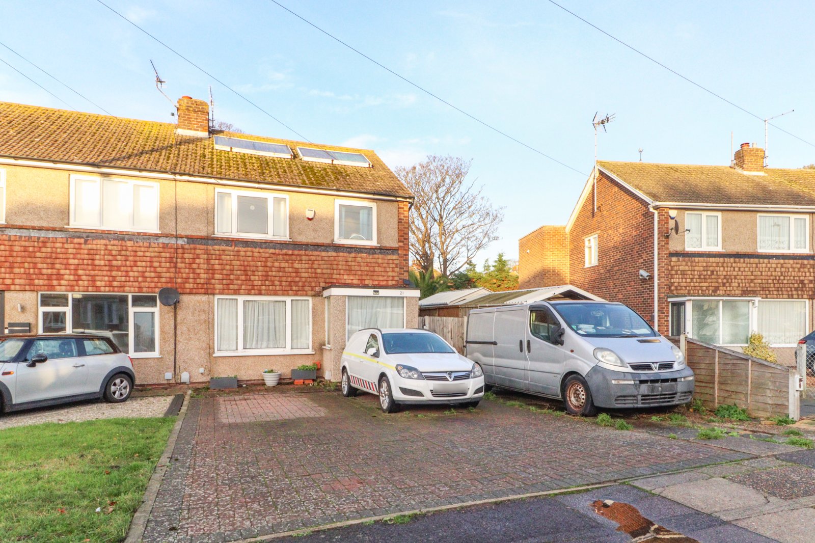 Alicia Avenue, Margate, Kent, CT9 - Miles & Barr