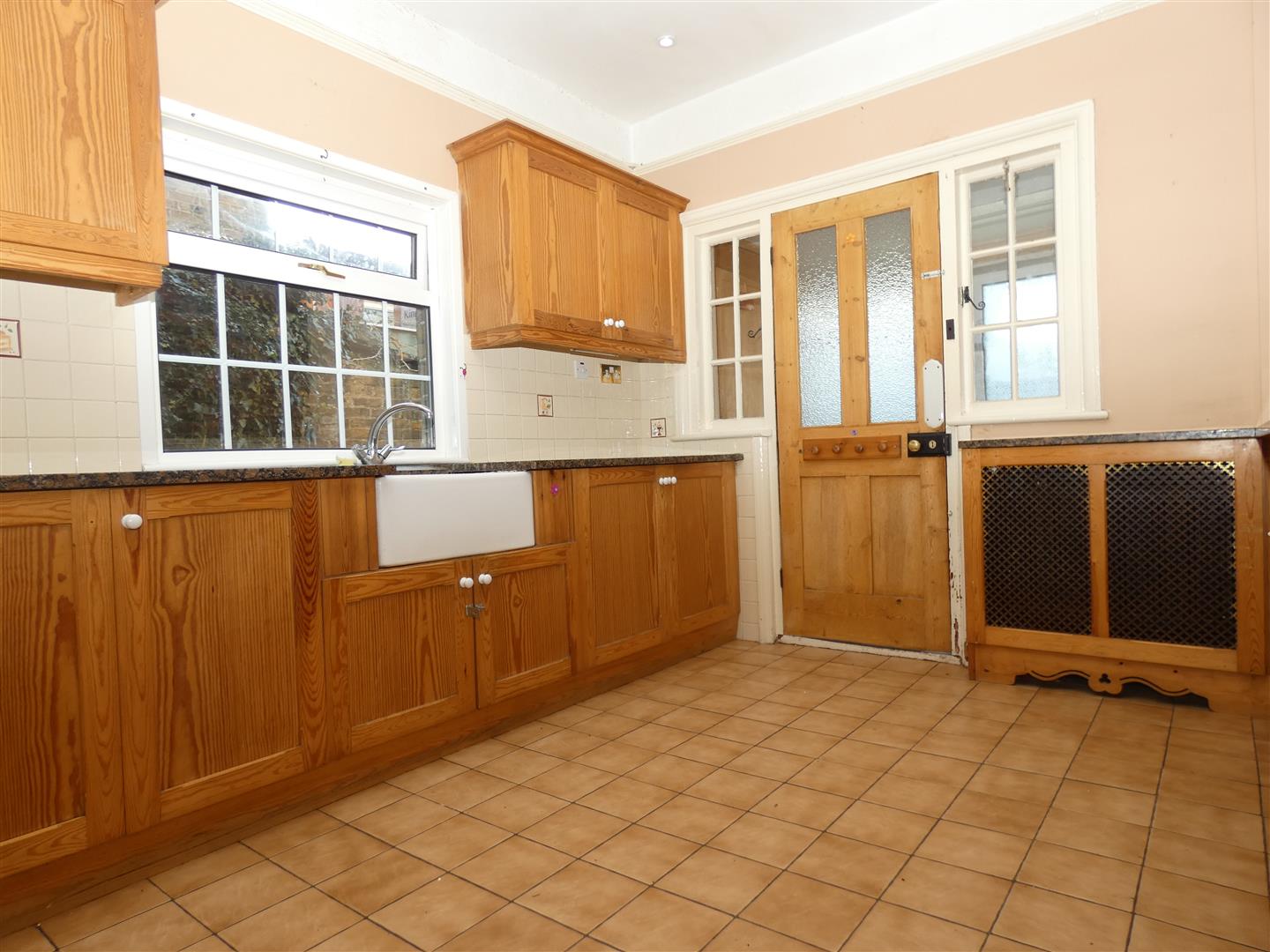 Hollicondane Road, Ramsgate, Kent, CT11 - Miles & Barr